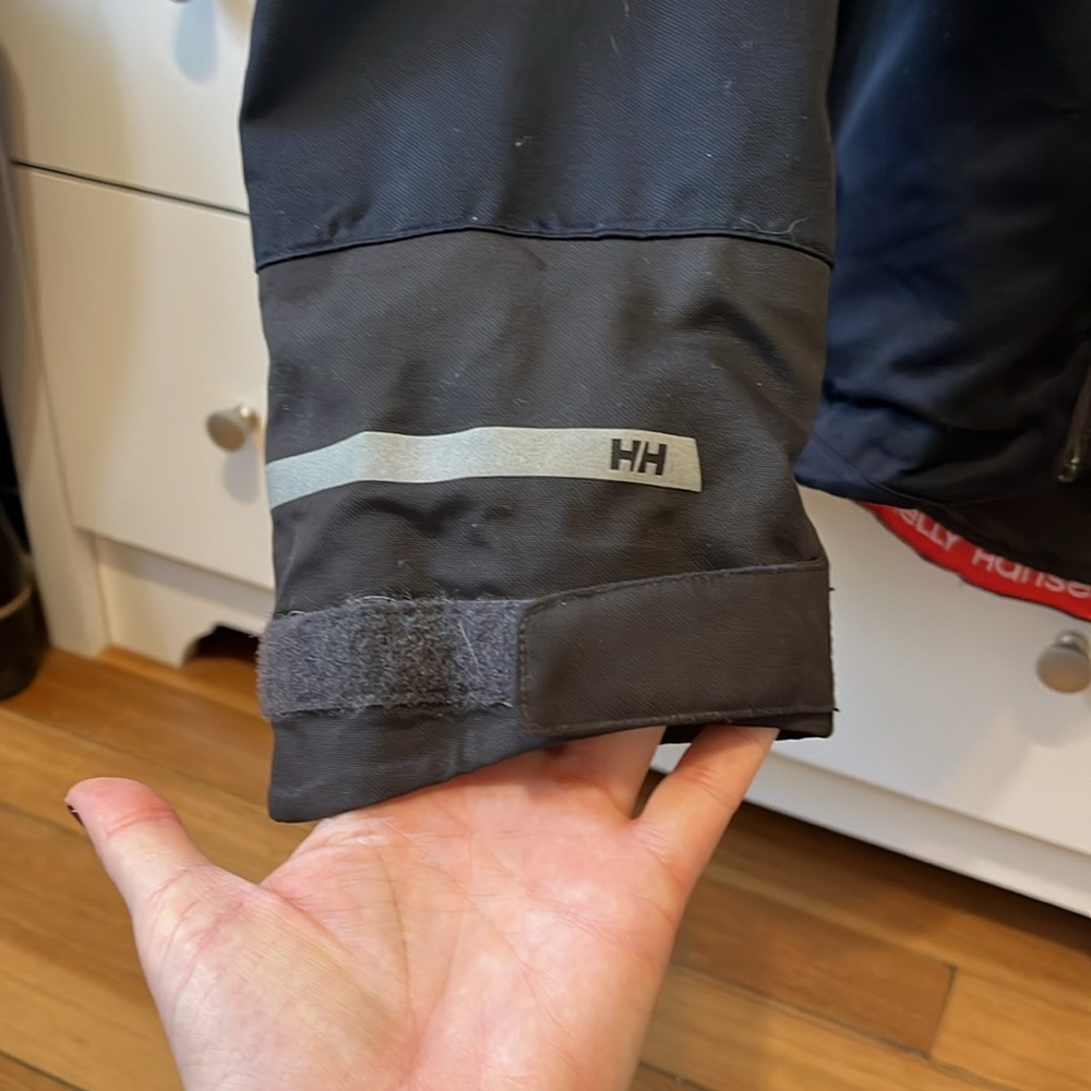 Helly Hansen Jacket - Amazing Condition! - image 3